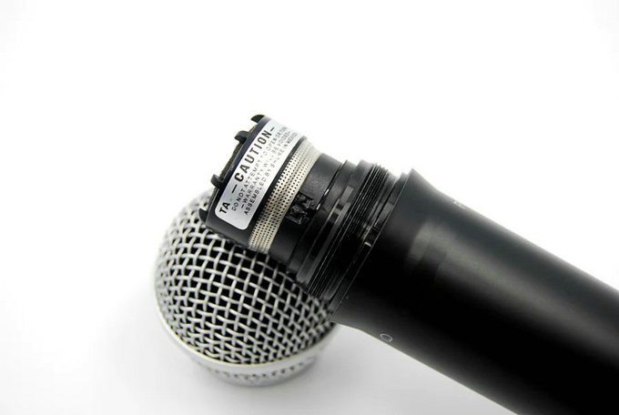 BLX88 handheld microphone capsule and battery access close-up