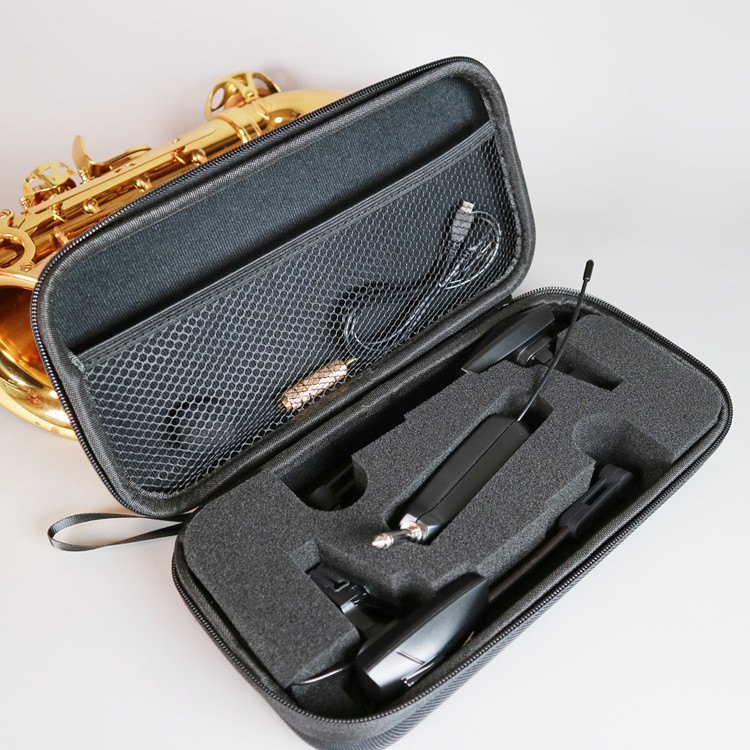 U-320 wireless instrument microphone transport case and accessories