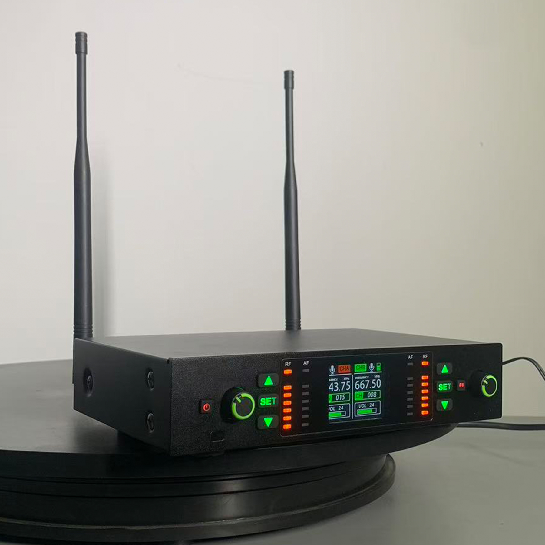 ELEGAUDIO DL-280FS + HL-01 dual-channel instructor earhook uhf system